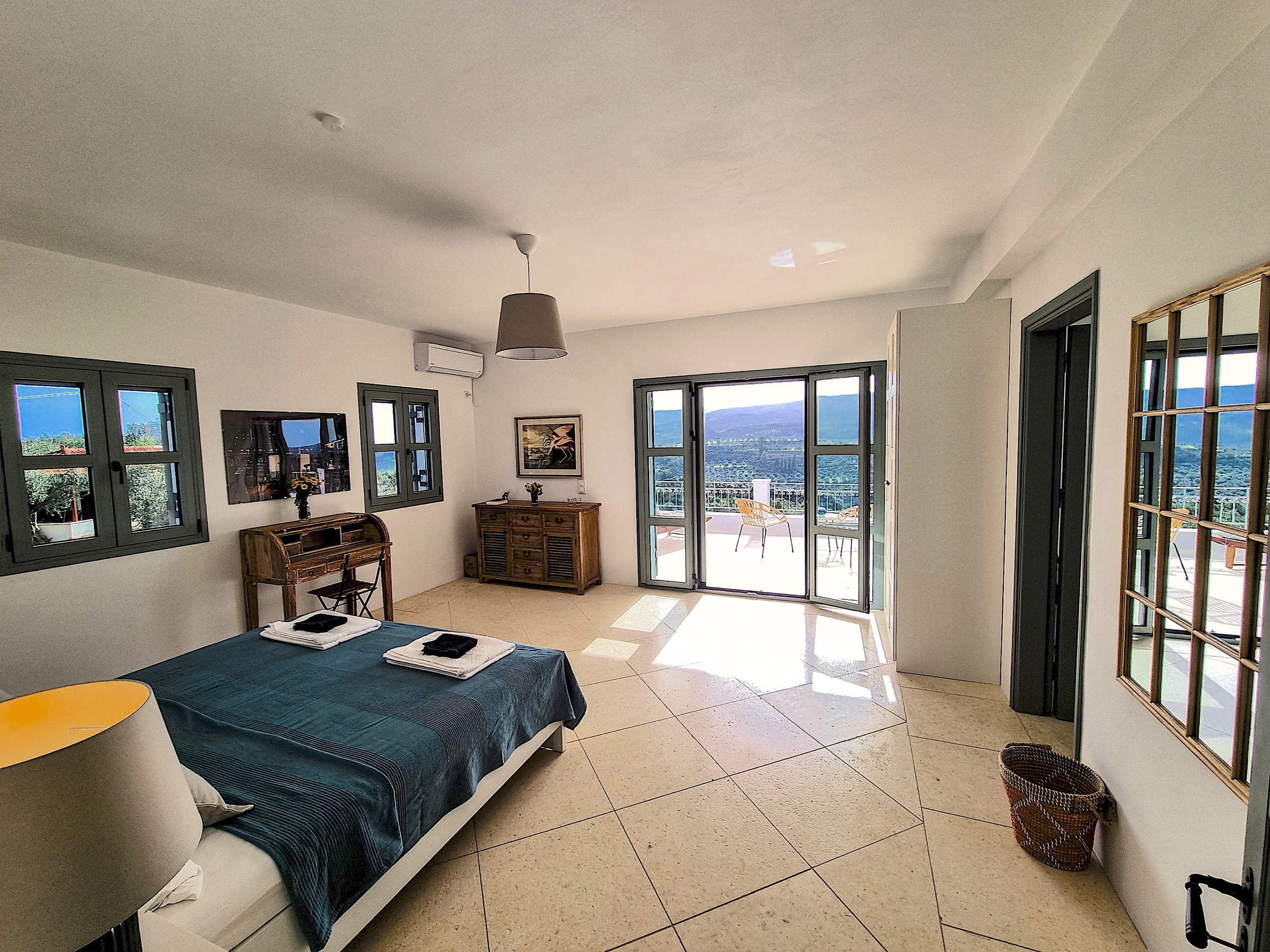 Schlaf und Badezimmer villa gerakada koroni peloponnes 3