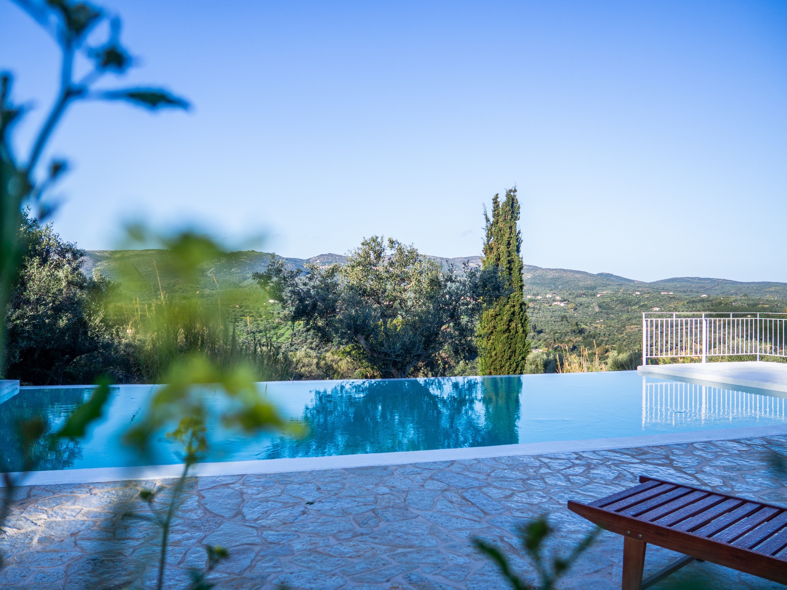 Villa Gerkada Aussenbereich Pool Haus 28