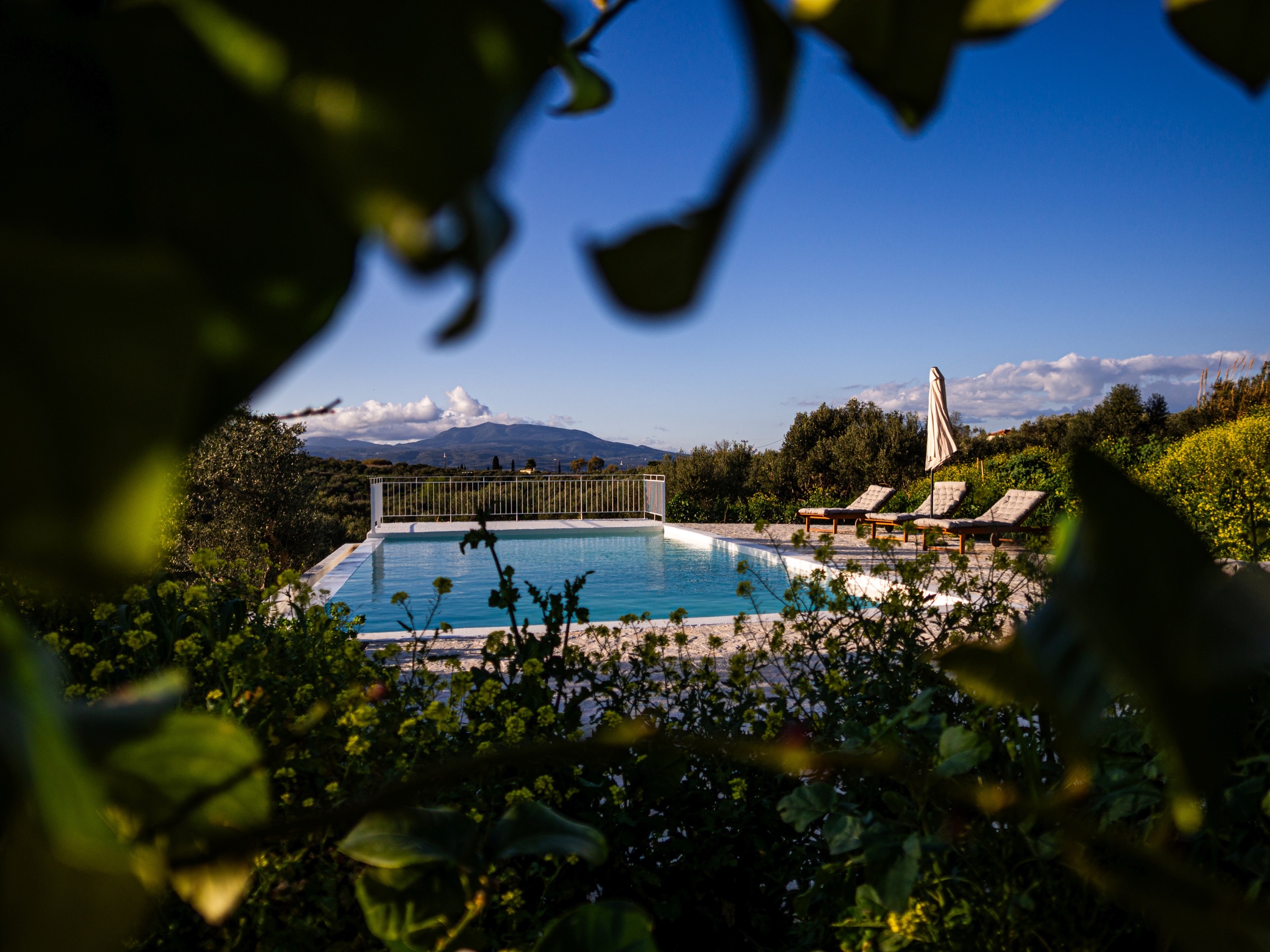 Villa Gerkada Aussenbereich Pool Haus 4